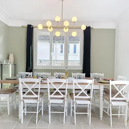 Rosiere Yourhosthelper Villers-sur-Mer